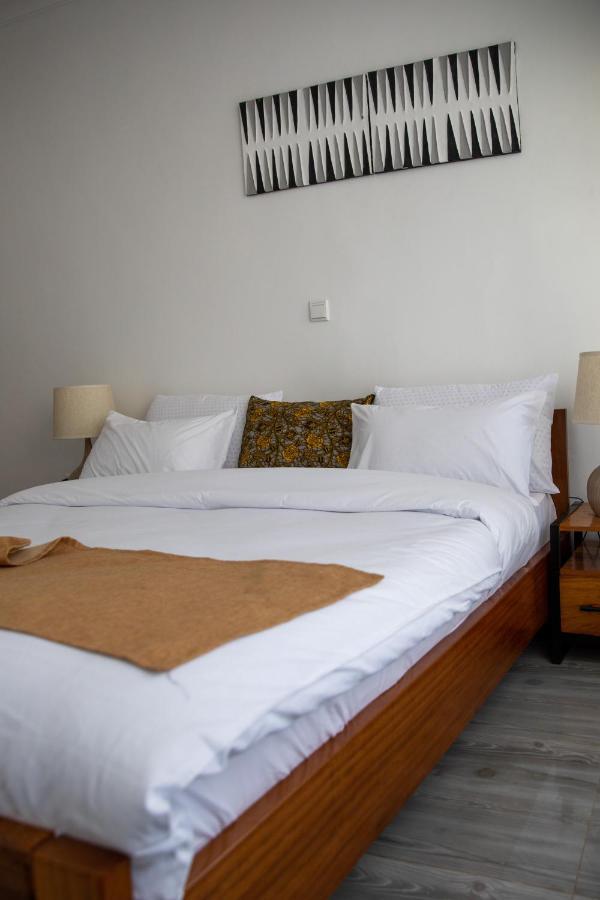 Ikaze Apartments Kigali Bagian luar foto