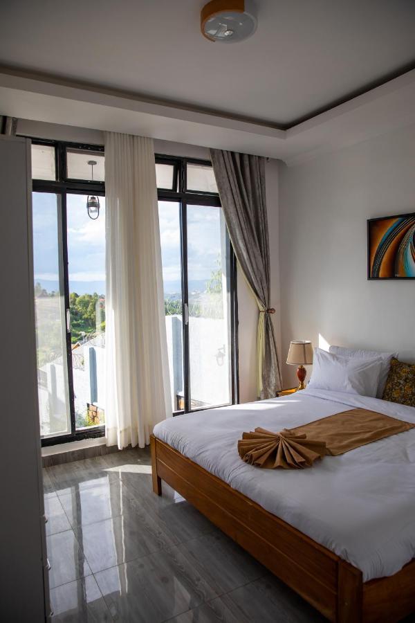 Ikaze Apartments Kigali Bagian luar foto