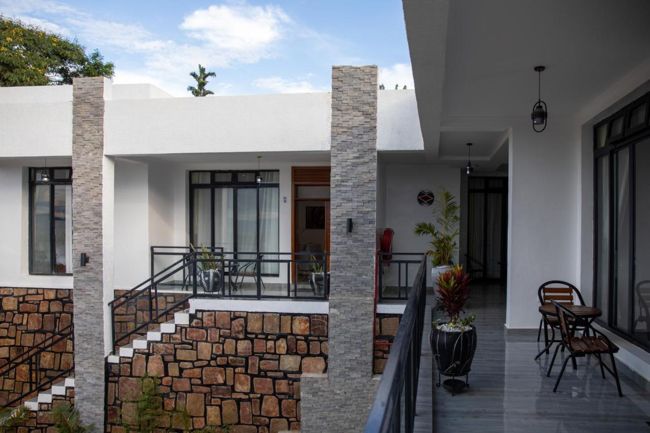 Ikaze Apartments Kigali Bagian luar foto